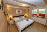Schlafzimmer exemplarisch