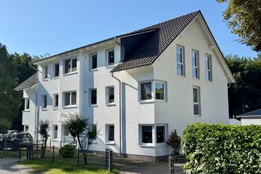 Mehrfamilienhaus am Ortsrand - solide Kapitalanlage mit Entwicklungspotenzial